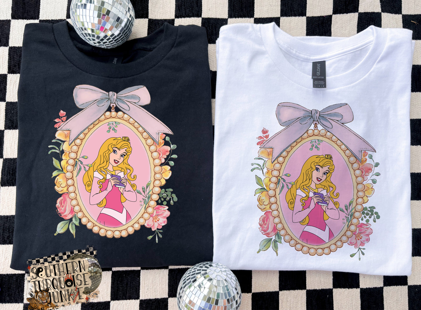 AURORA MIRROR TSHIRT